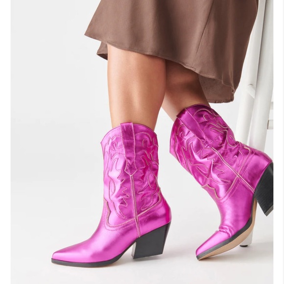 Dolce Vita women’s Landen Fashion boots - Picture 1 of 9